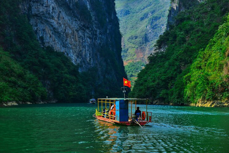 Vietnam With Cambodia<BR> - 07 Days